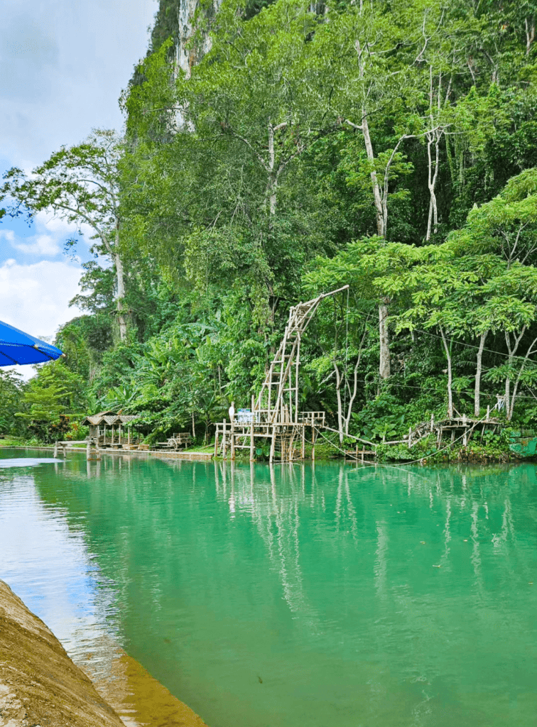 A picture of the Blue Lagoon in Vang Vieng.