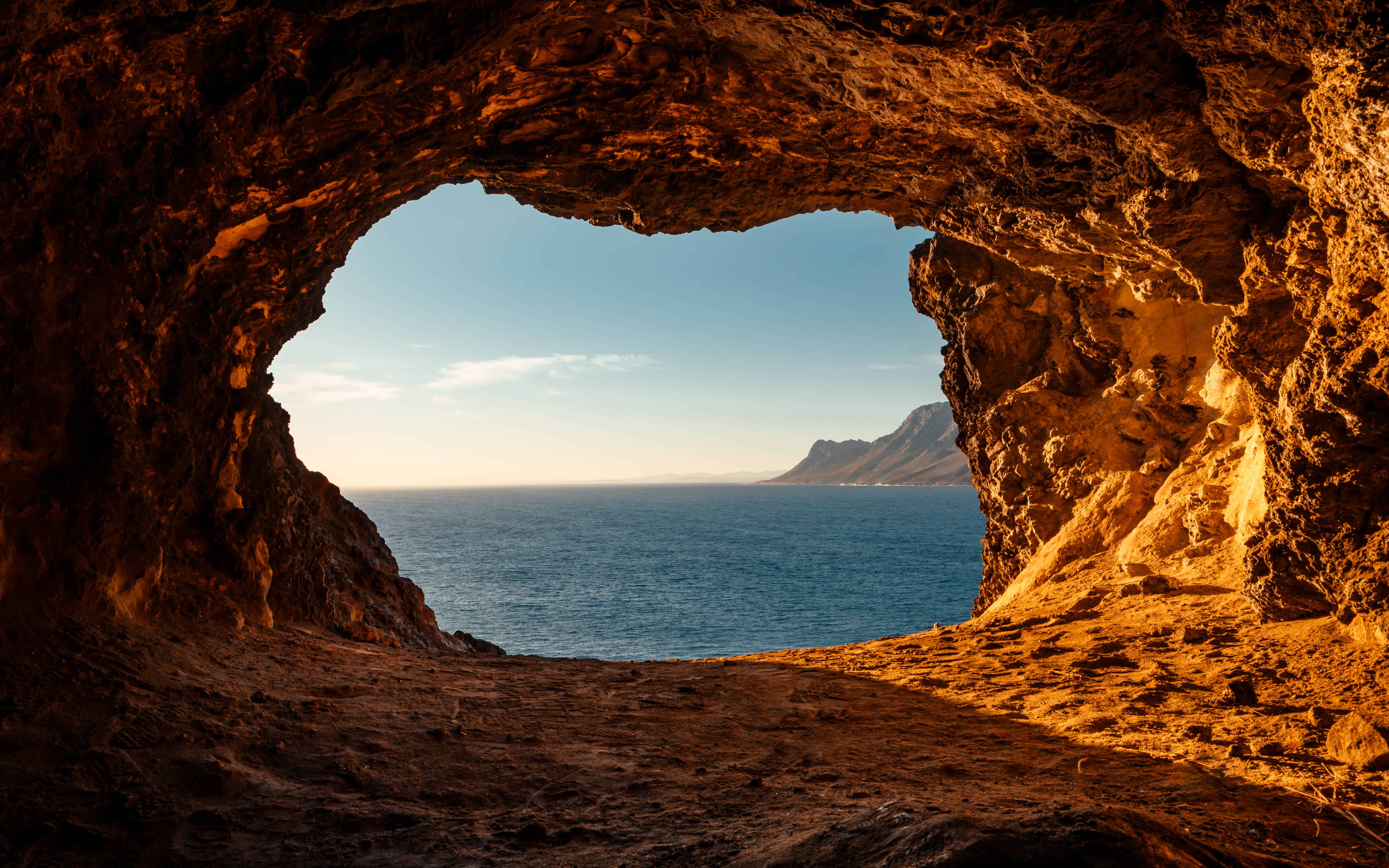 The caves on Easter Island, beautiful.